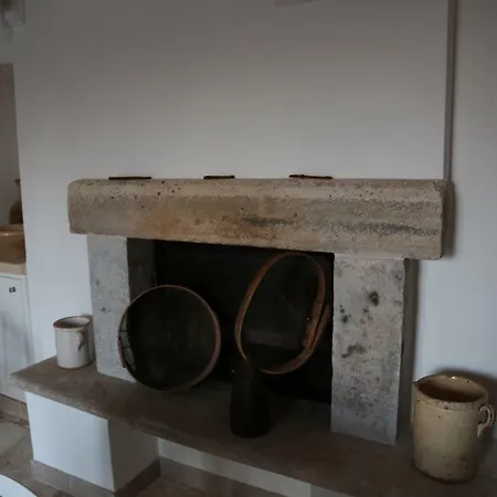 Trulli Curri בית כפרי *